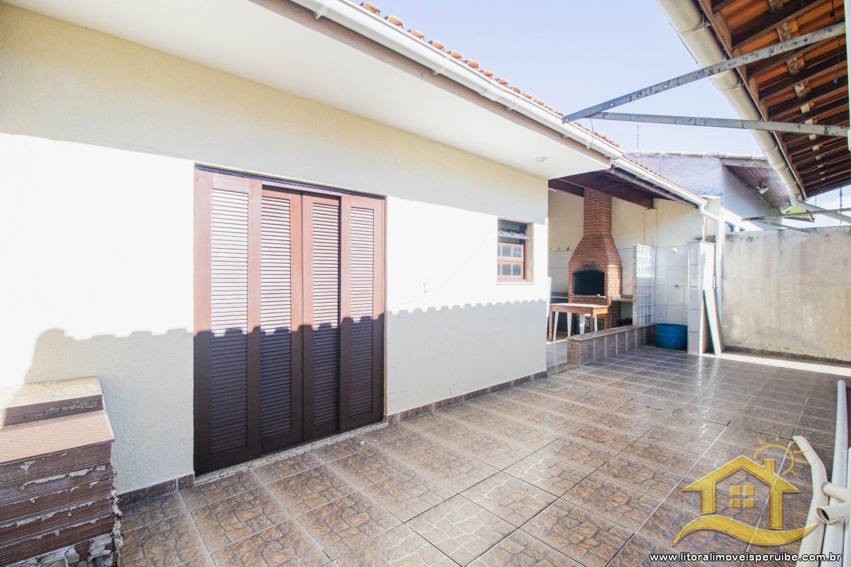 Casa no bairro Jardim Peruíbe, Pós Linha