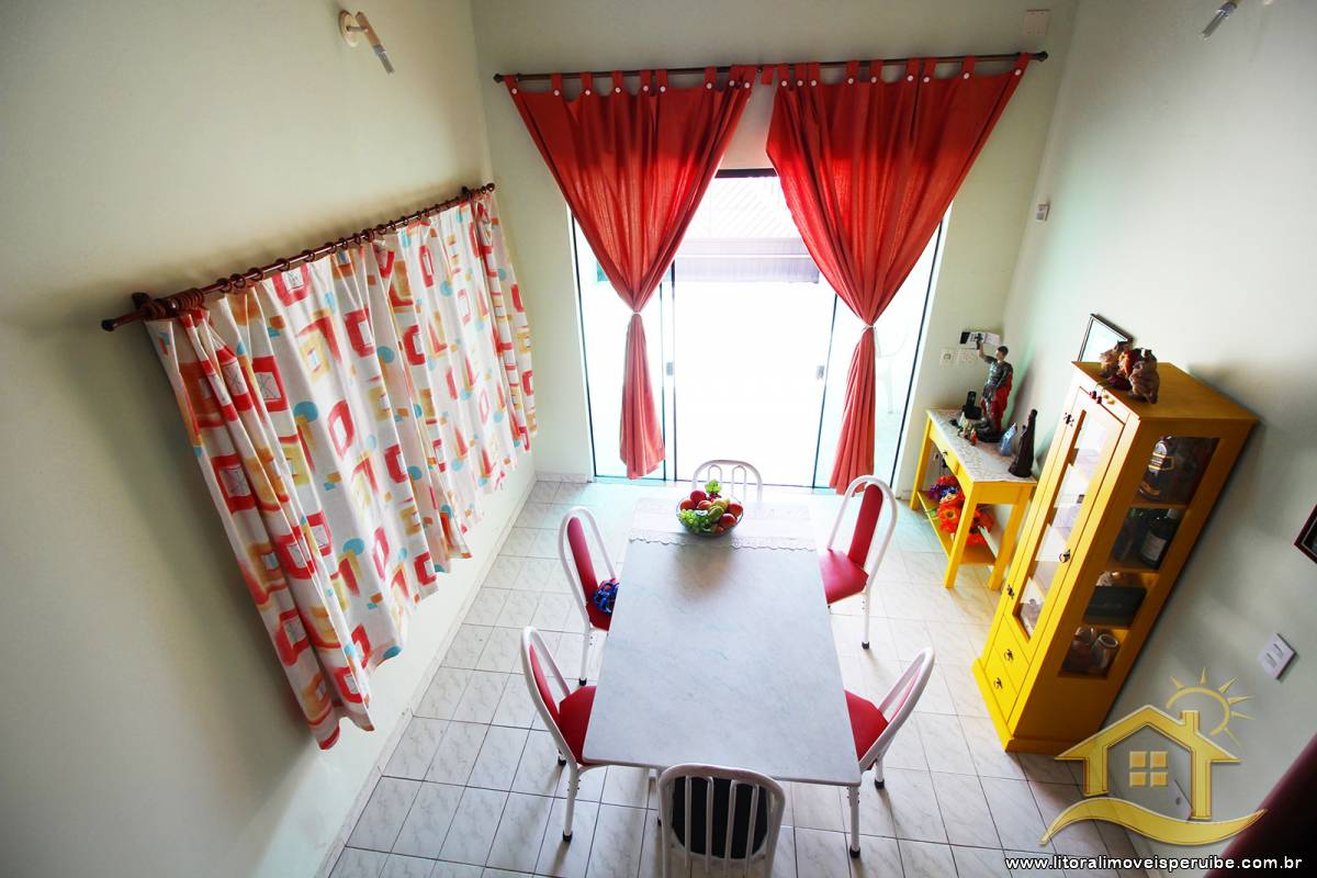 Casa no bairro Três Marias, Lado Linha