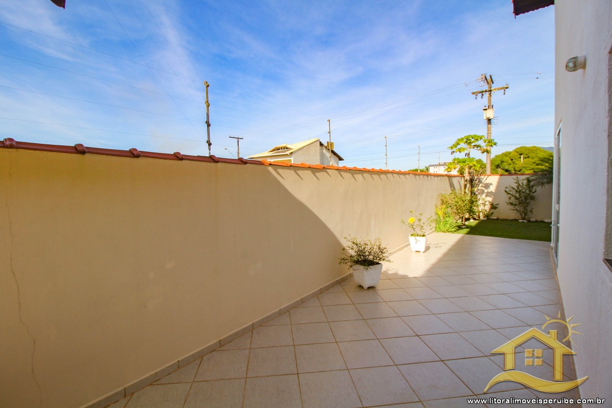 Casa no bairro Continental, Lado Linha
