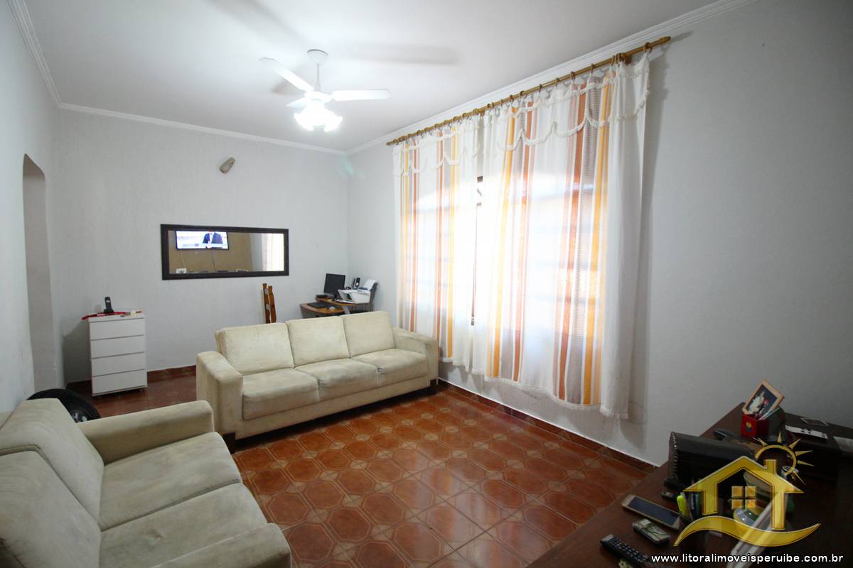 Casa no bairro Stella Maris, Lado Linha