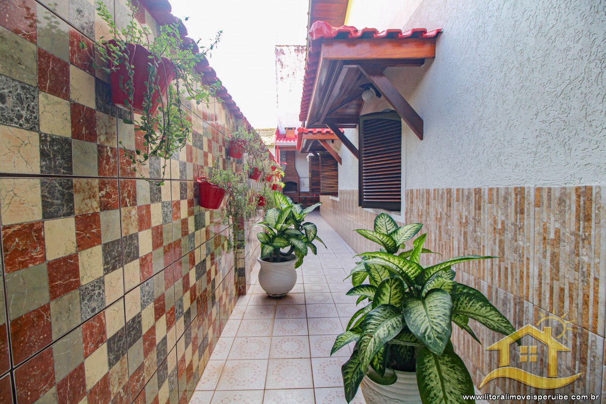 Casa no bairro Três Marias, Lado Linha