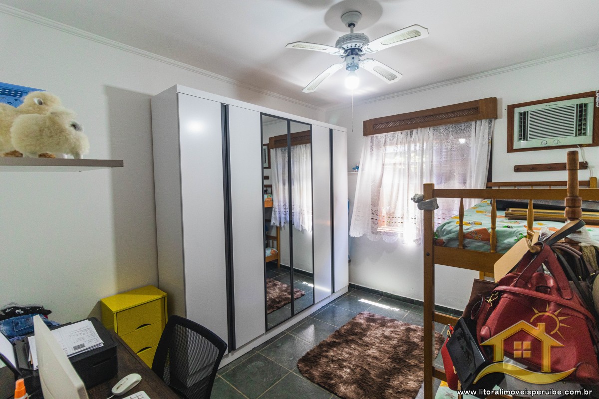 Casa no bairro Bougainvillée II, Lado Linha
