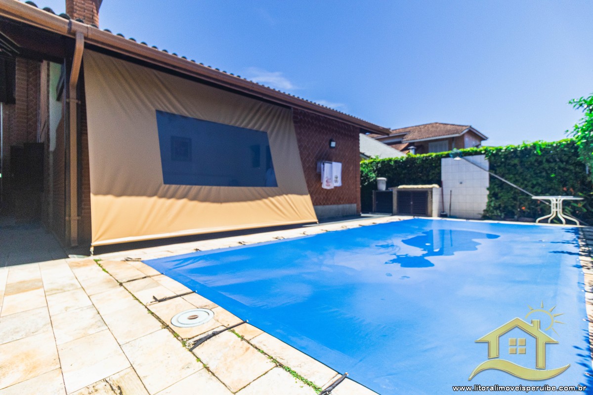 Casa no bairro Bougainvillée II, Lado Linha