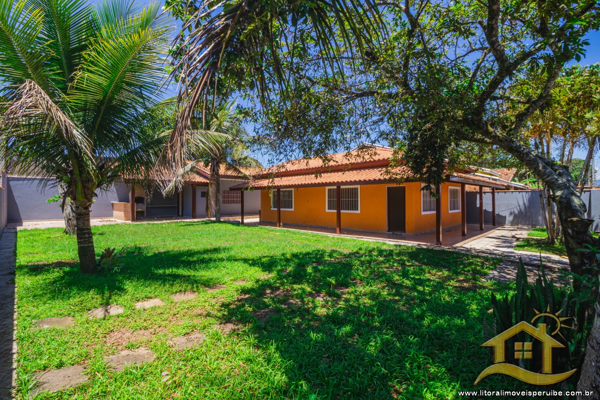 Casa no bairro Belmira Novaes, Lado Linha
