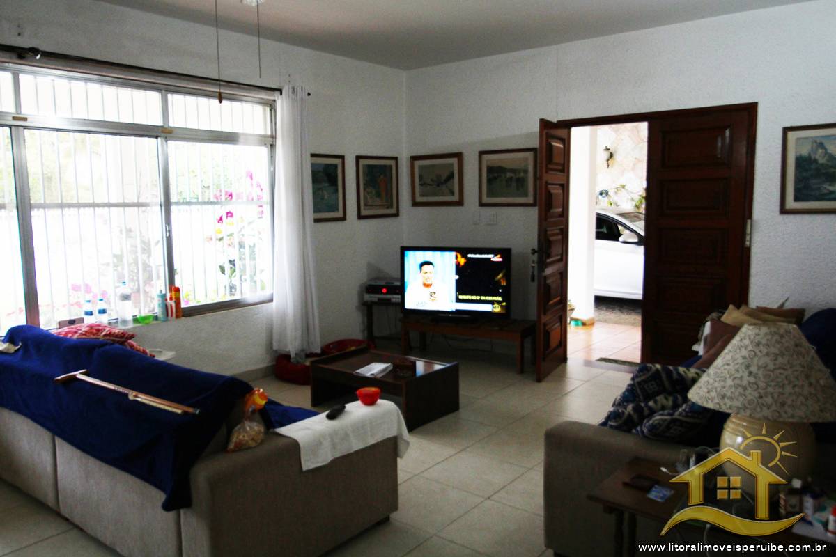 Casa no bairro Centro, Lado Linha