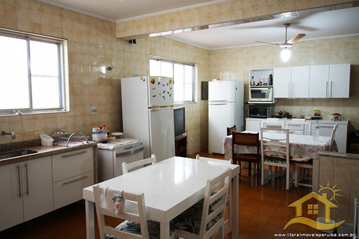 Casa no bairro Centro, Lado Linha