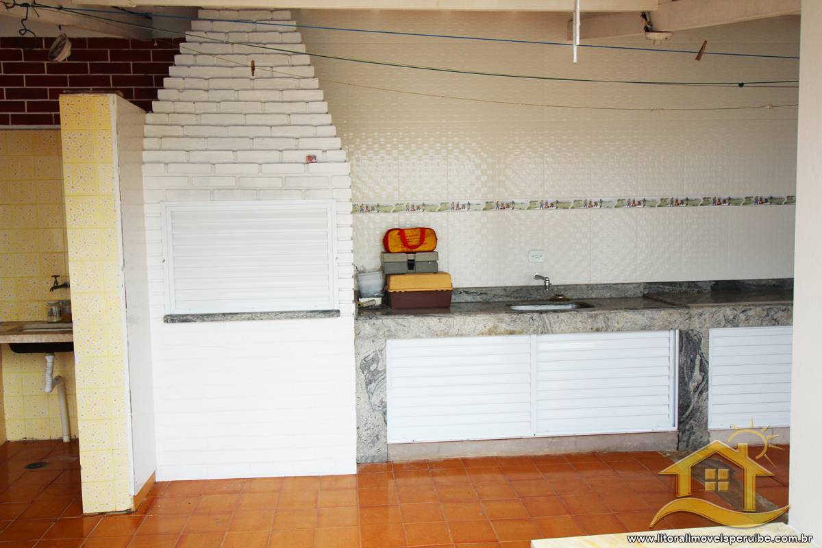 Casa no bairro Centro, Lado Linha