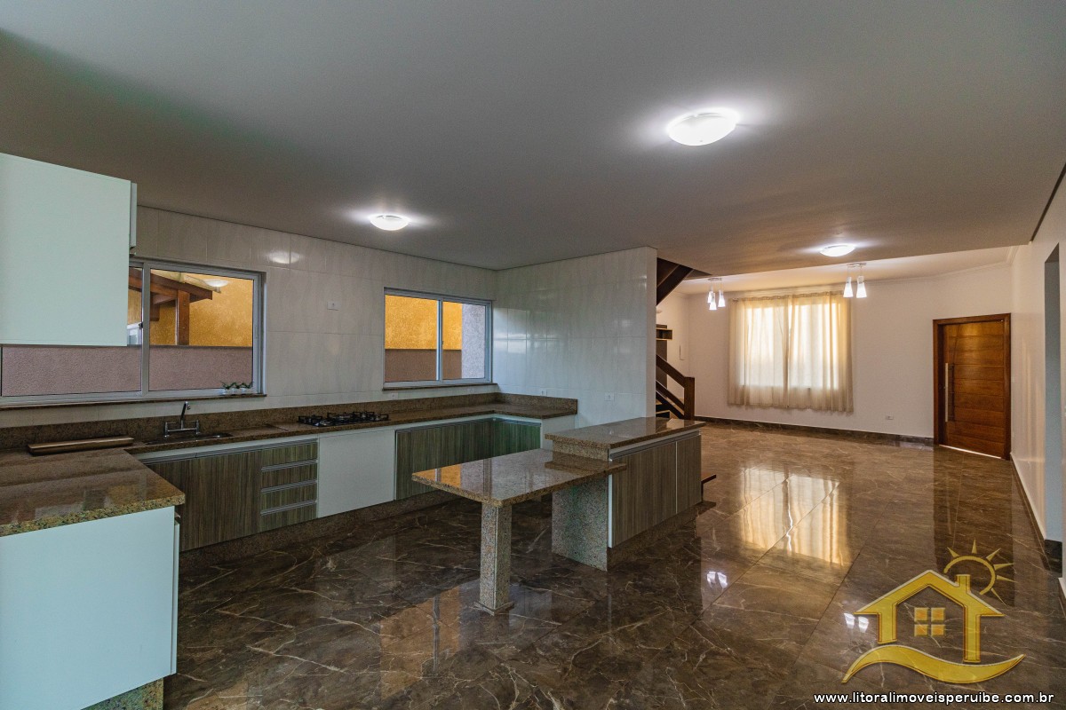 Casa no bairro Bougainvillée IV, Pós Linha