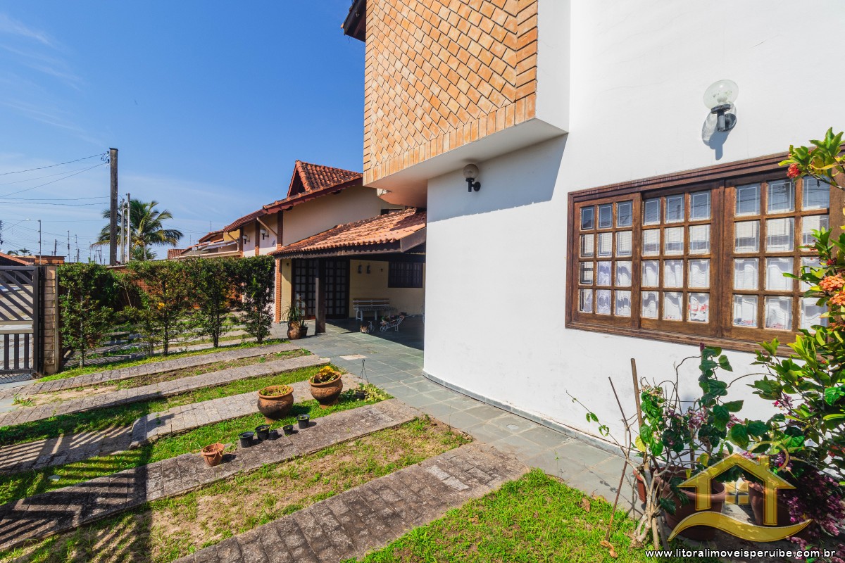 Casa no bairro Oásis, Lado Linha
