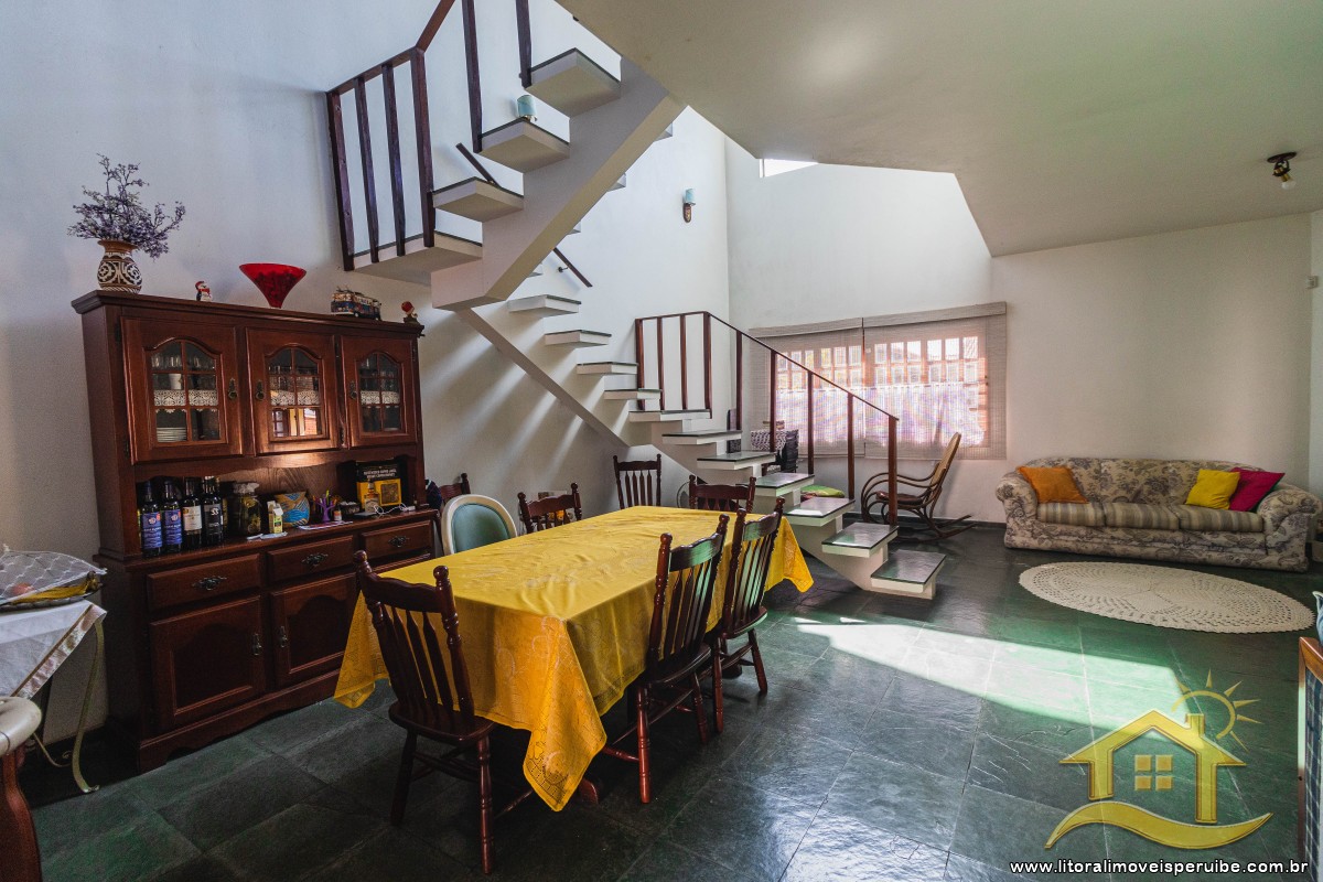 Casa no bairro Oásis, Lado Linha