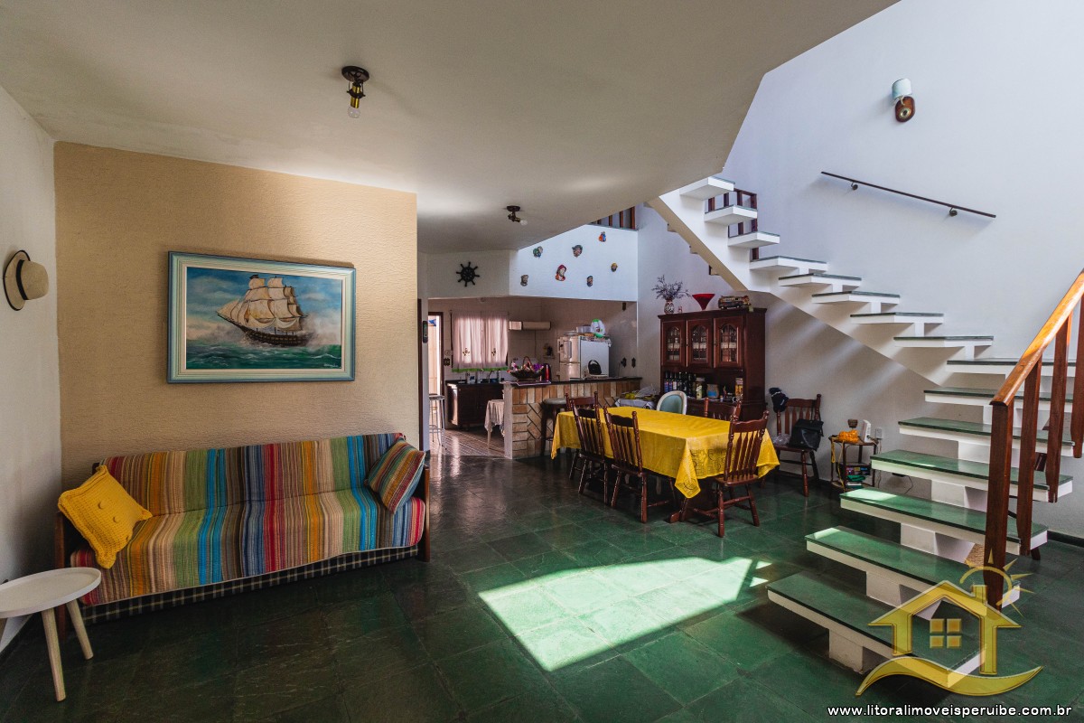 Casa no bairro Oásis, Lado Linha