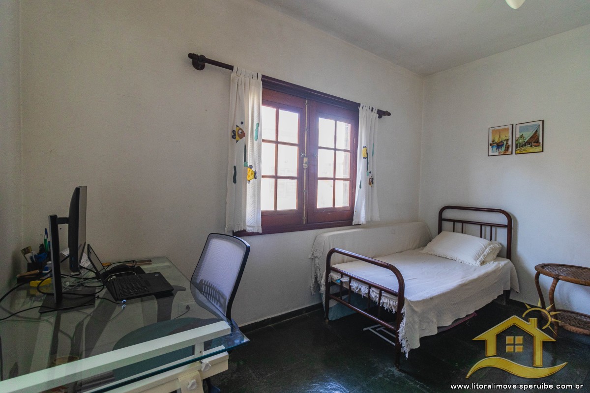 Casa no bairro Oásis, Lado Linha
