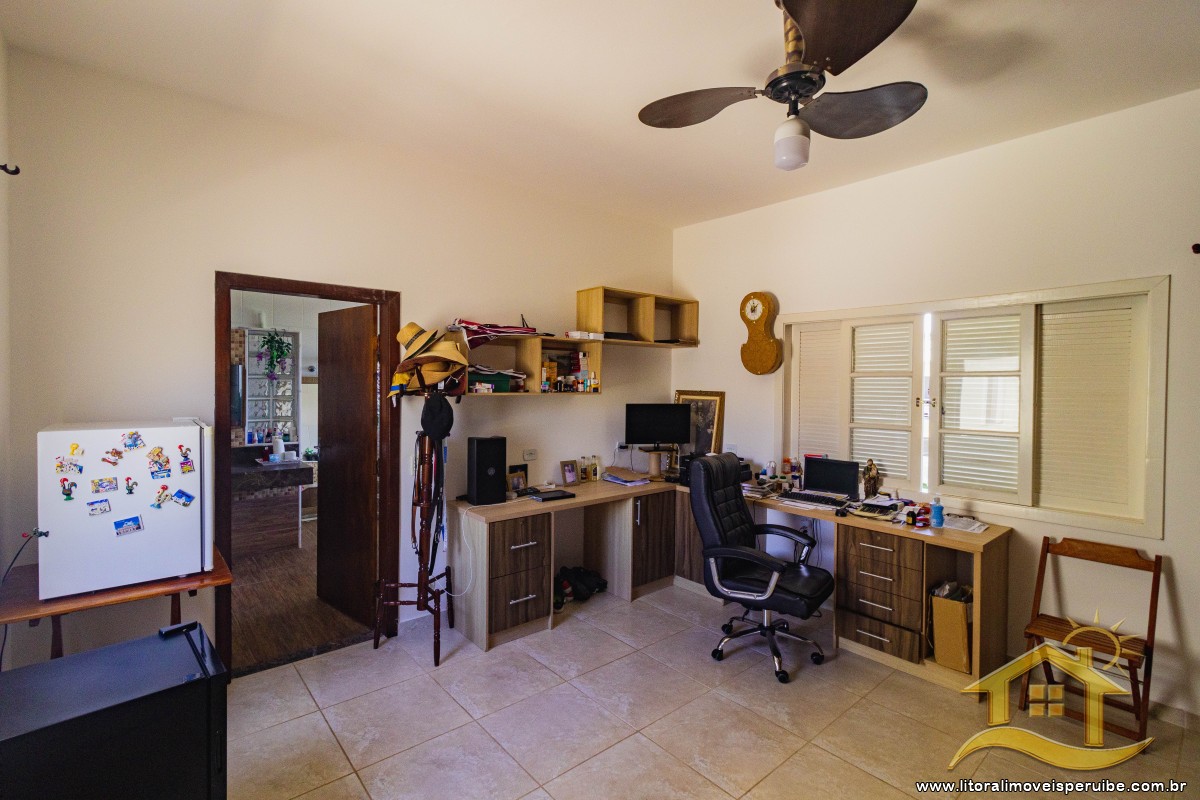 Casa no bairro Bougainvillée II, Lado Linha