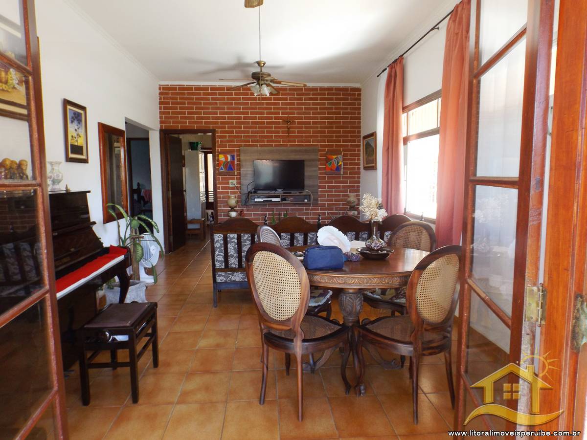 Casa no bairro Stella Maris, Lado Linha
