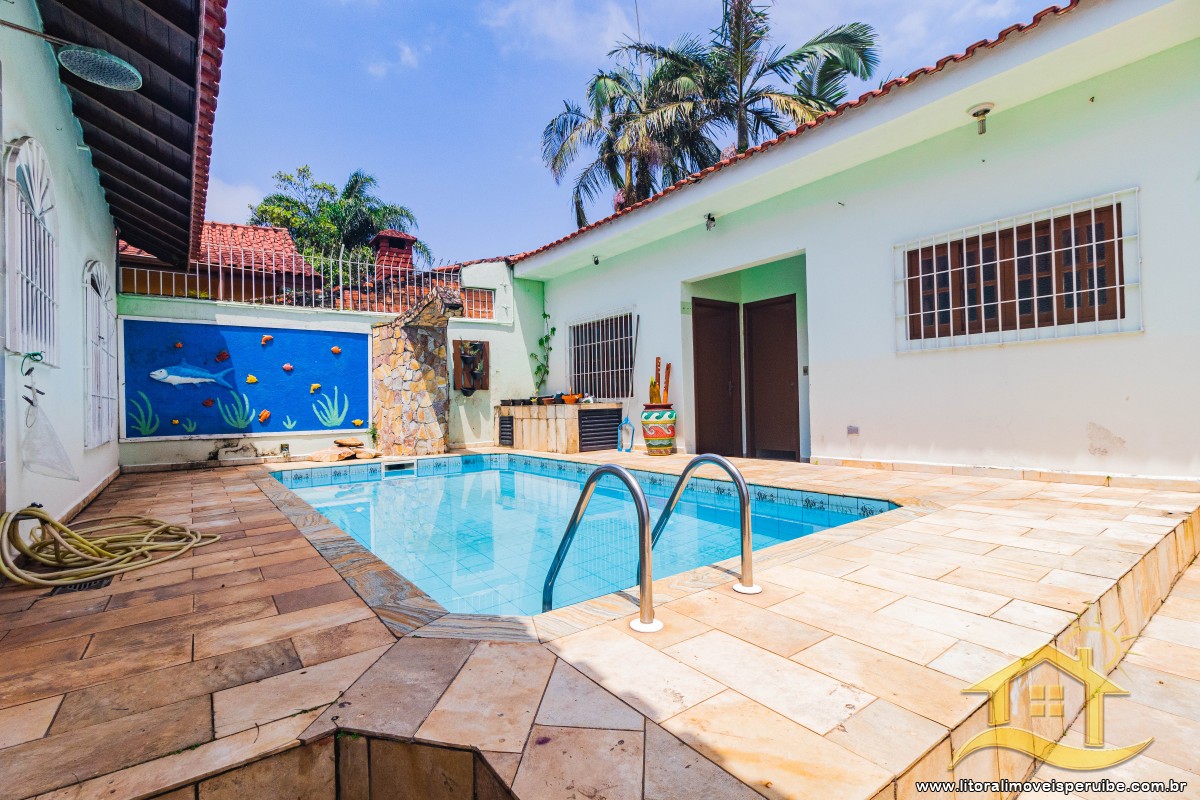 Casa no bairro Ribamar, Lado Linha
