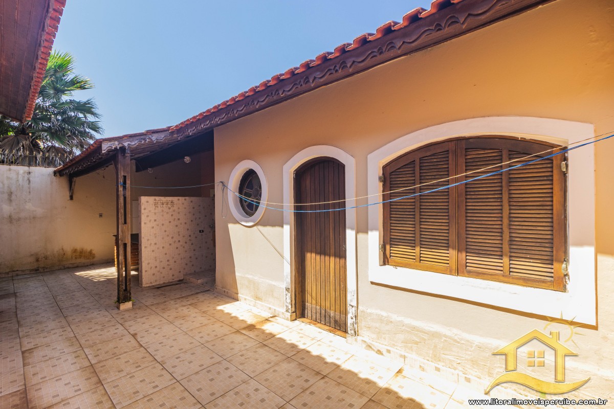 Casa no bairro Oásis, Lado Linha