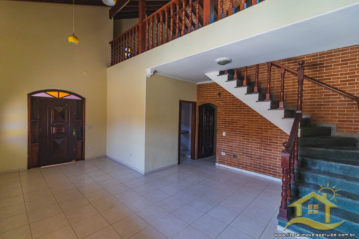 Casa no bairro Oásis, Lado Linha