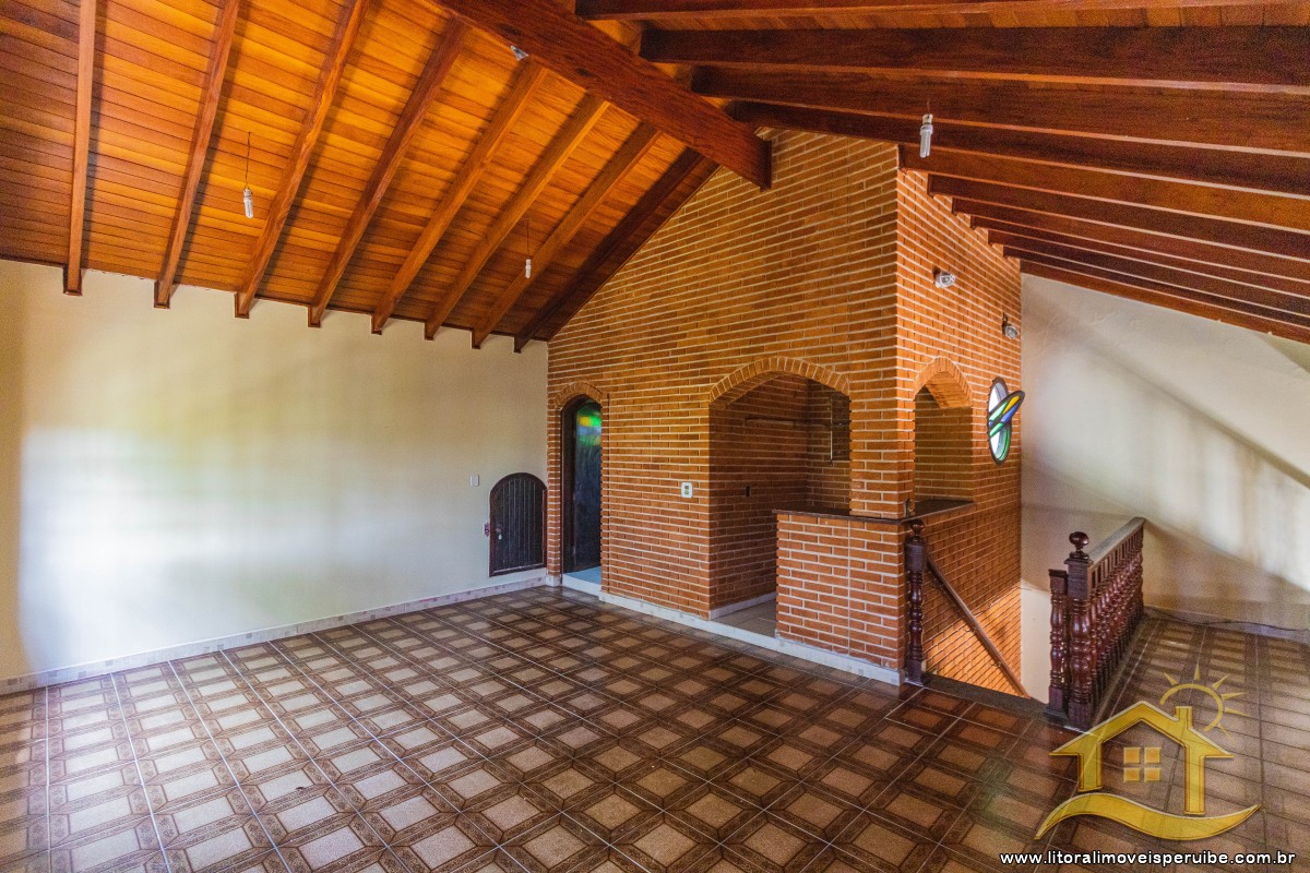 Casa no bairro Oásis, Lado Linha