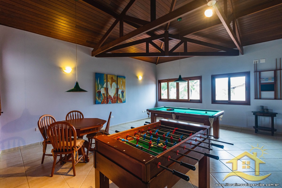 Casa no bairro Bougainvillée II, Lado Linha