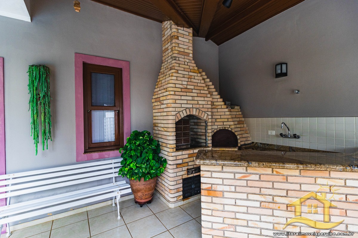 Casa no bairro Bougainvillée II, Lado Linha