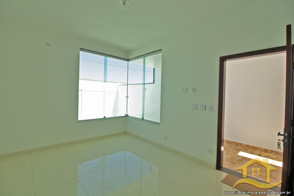 Casa no bairro Flora Rica II, Pós Linha