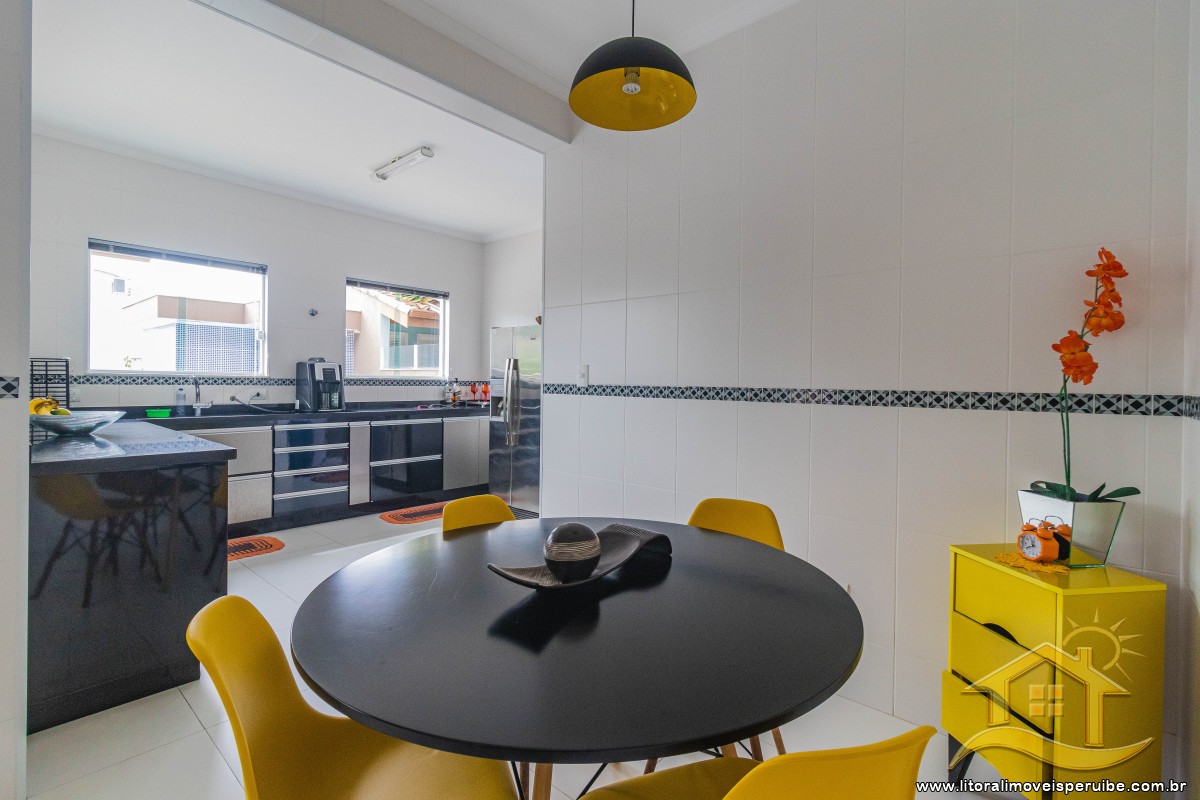 Casa no bairro Residencial Três Marias, Pós Linha