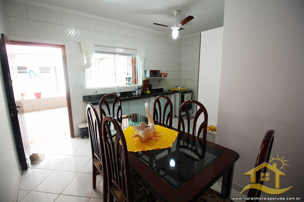Casa no bairro Centro, Lado Linha