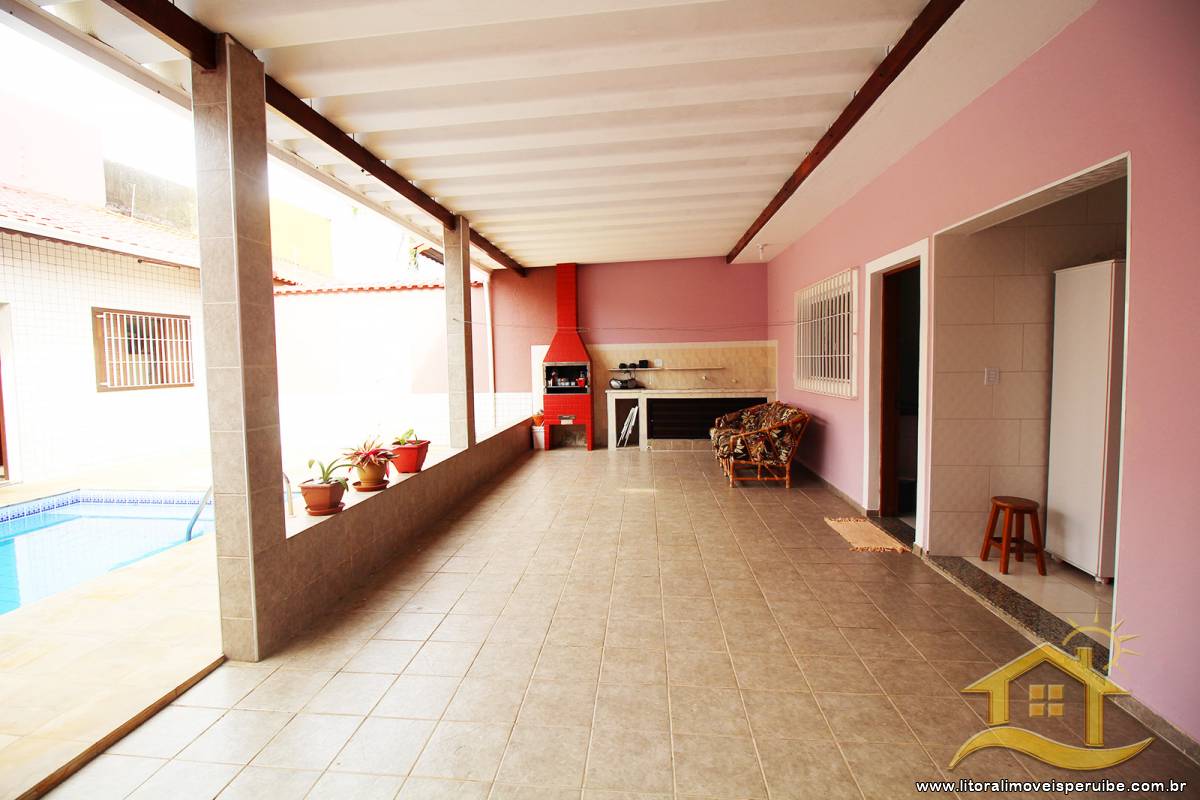 Casa no bairro Centro, Lado Linha
