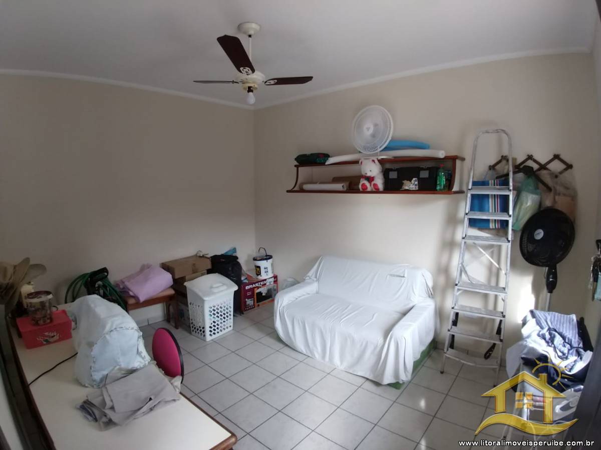 Casa no bairro Centro, Lado Linha