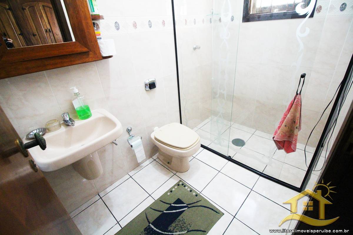 Casa no bairro Centro, Lado Linha