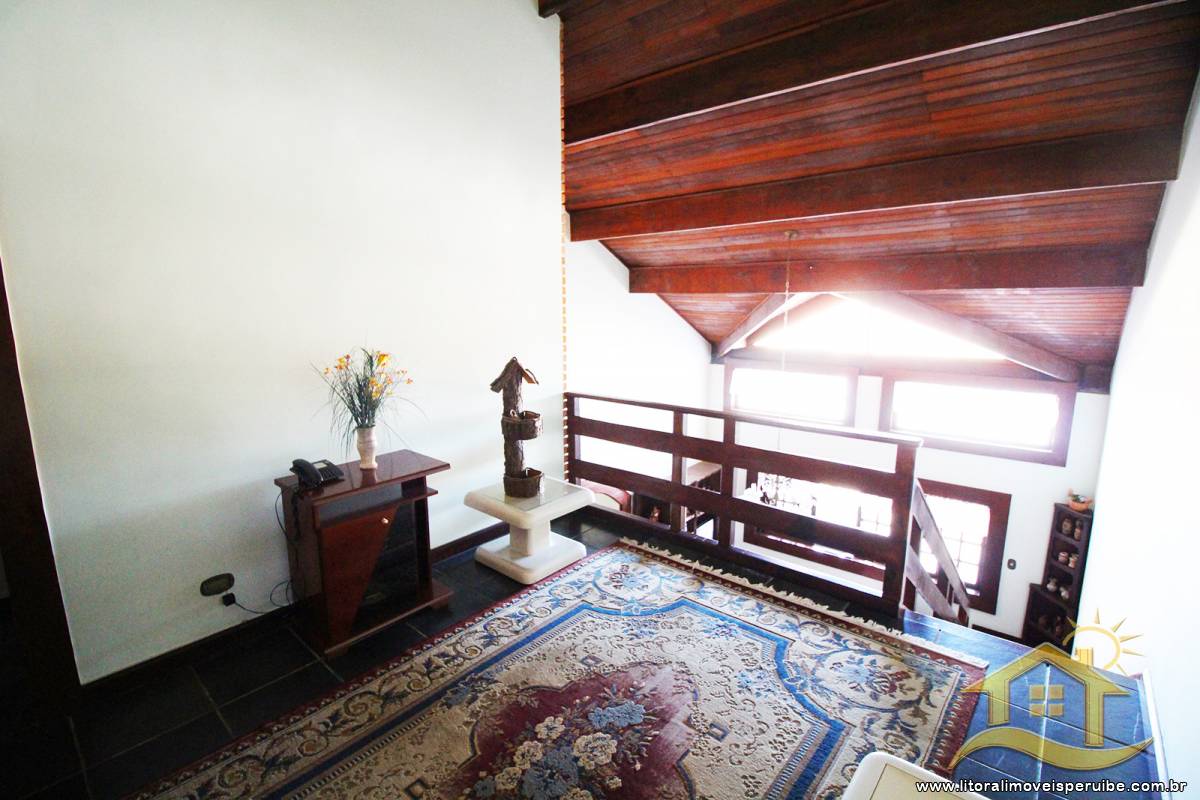 Casa no bairro Centro, Lado Linha