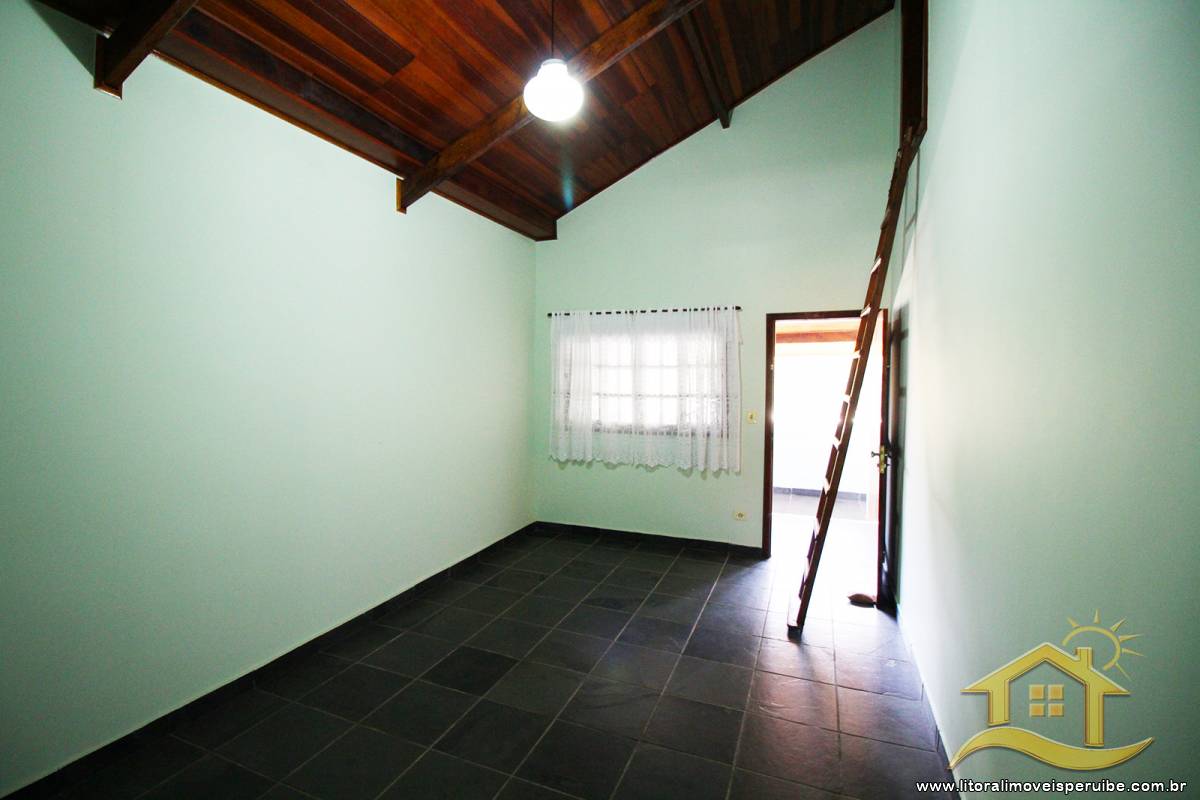 Casa no bairro Centro, Lado Linha