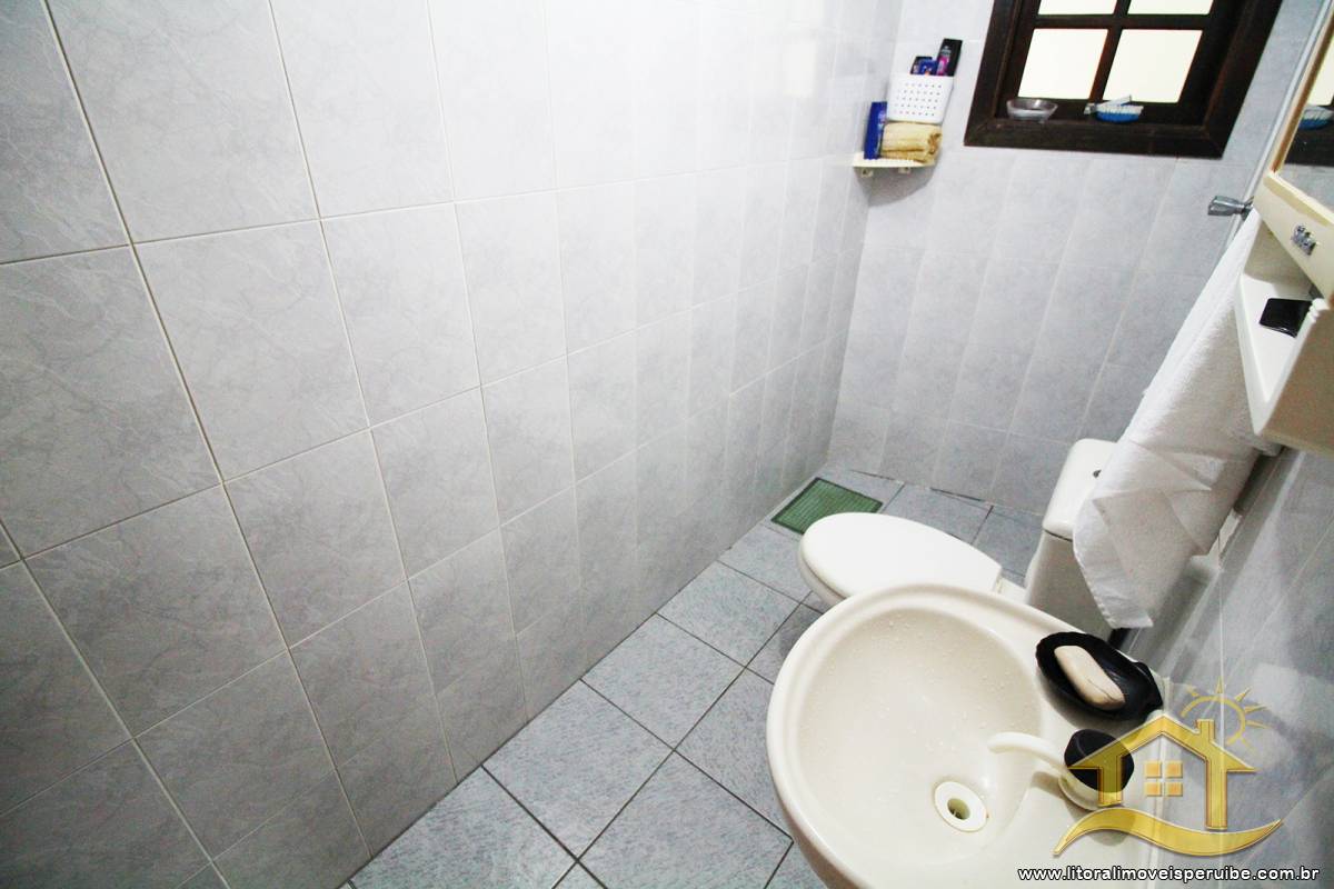 Casa no bairro Centro, Lado Linha