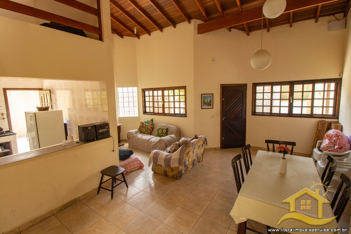 Casa no bairro São José, Lado Linha