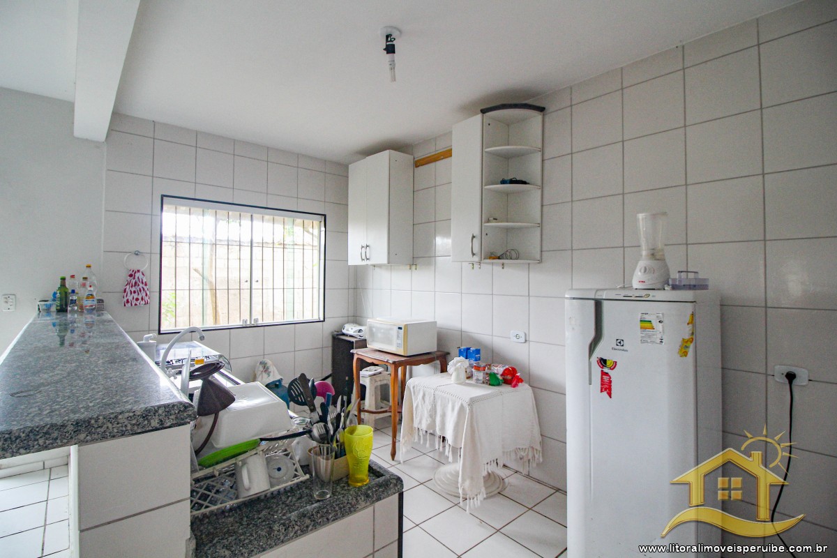 Casa no bairro Belmira Novaes, Lado Praia