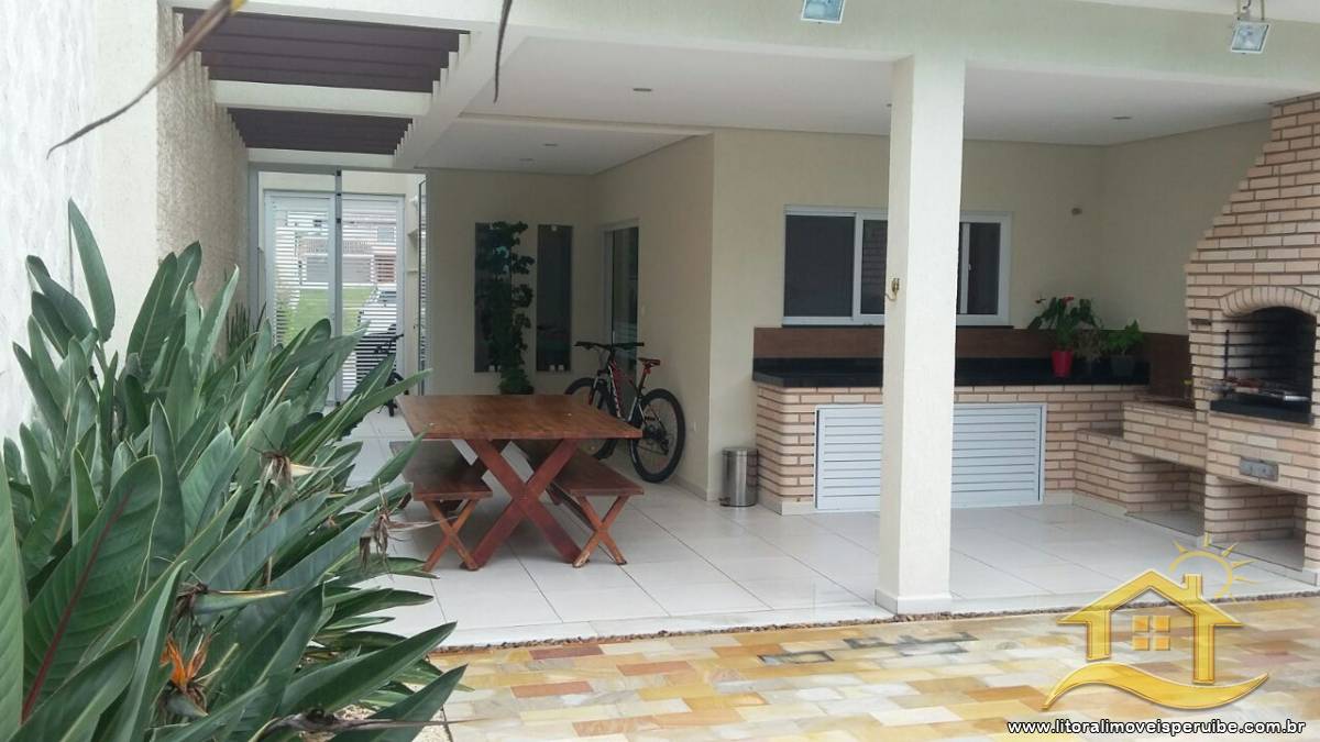 Casa no bairro Residencial Três Marias, Pós Linha