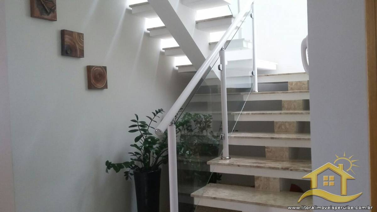 Casa no bairro Residencial Três Marias, Pós Linha