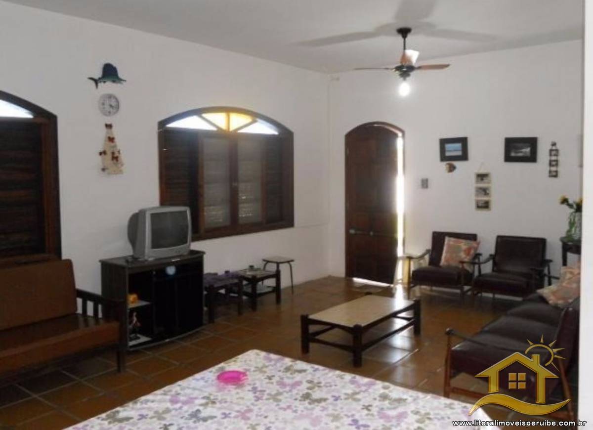 Casa no bairro Três Marias, Lado Linha