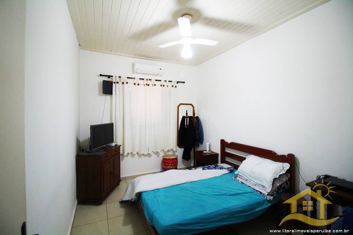 Casa no bairro Centro, Lado Linha