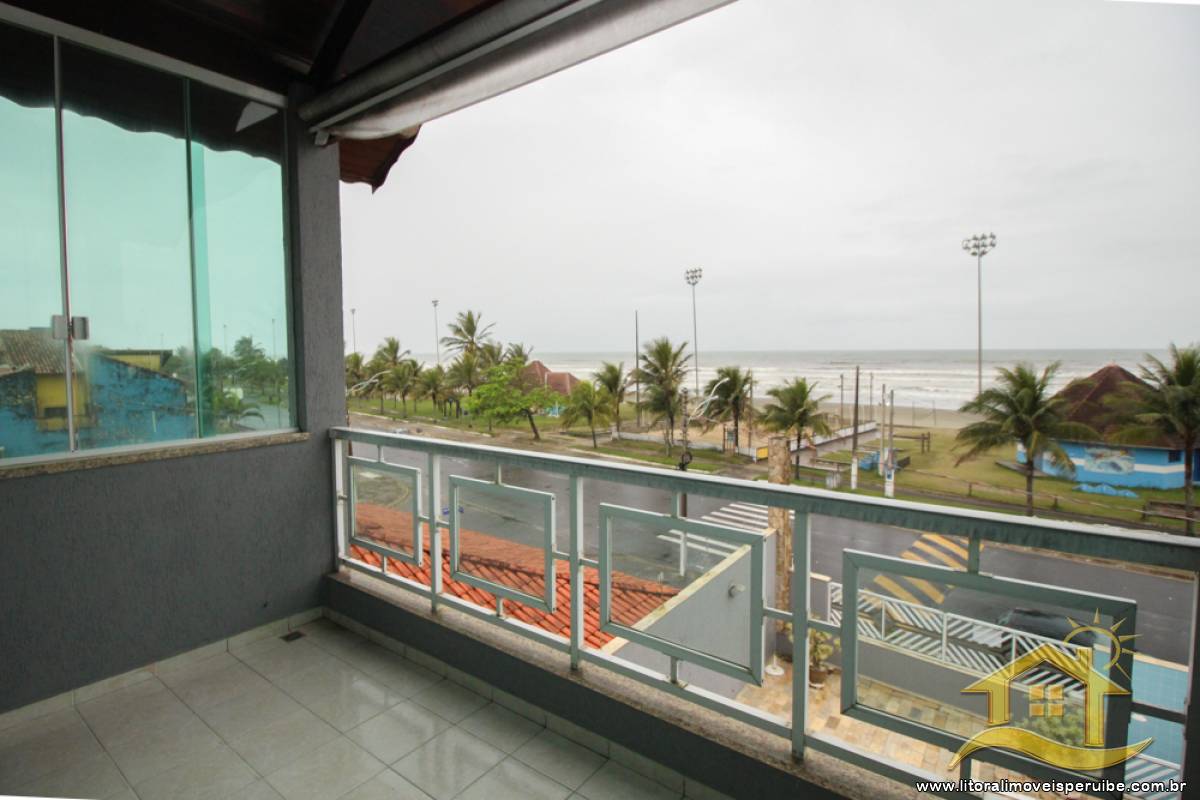 Casa no bairro Ribamar, Frente ao Mar
