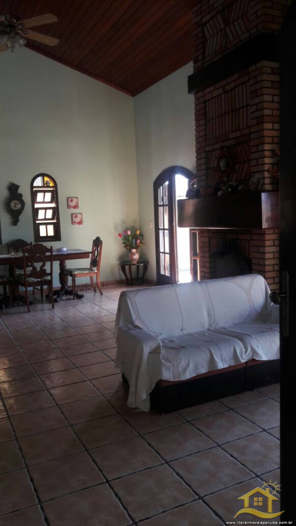 Casa no bairro Arpoador, Lado Linha