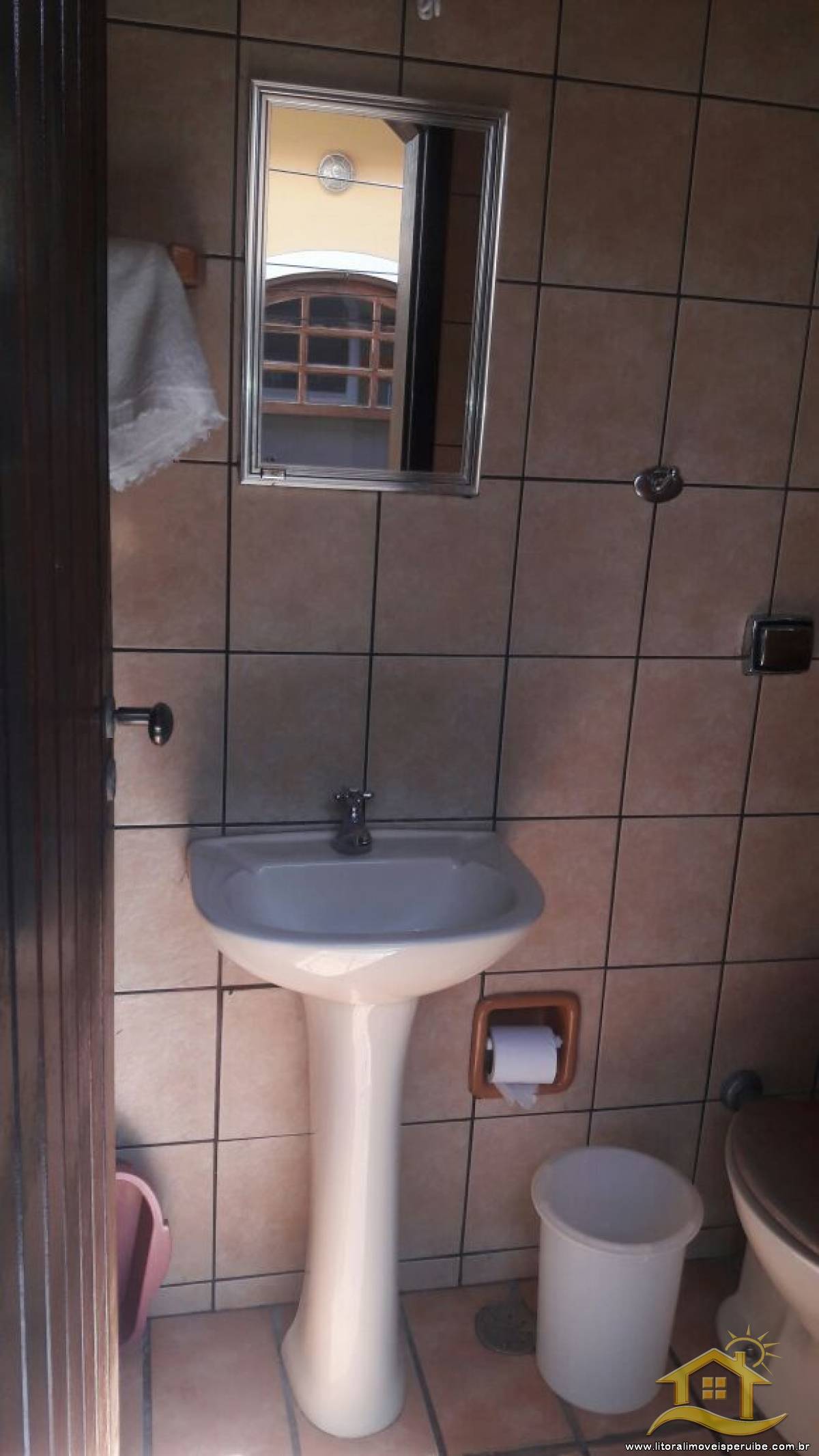 Casa no bairro Arpoador, Lado Linha