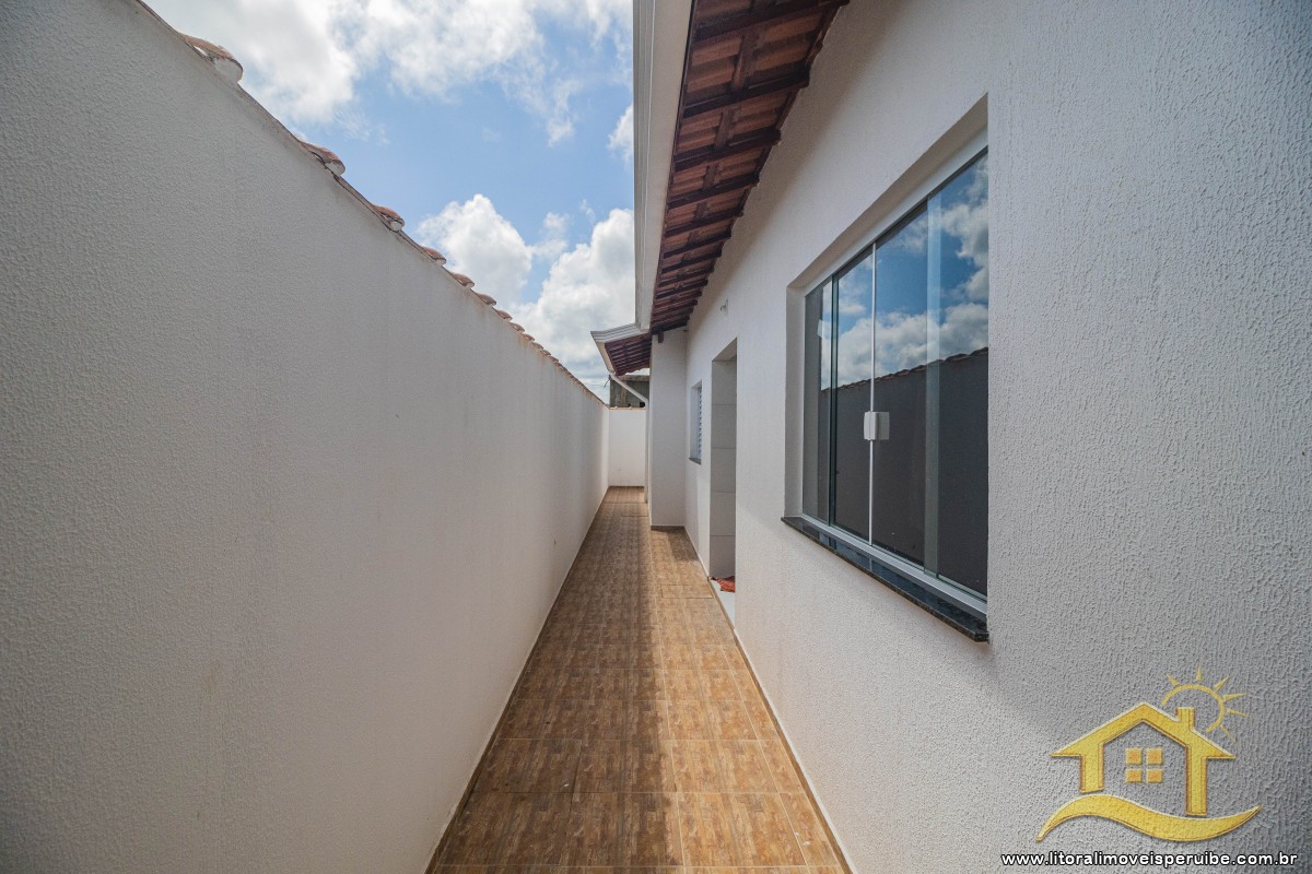 Casa no bairro Flora Rica III, Pós Linha