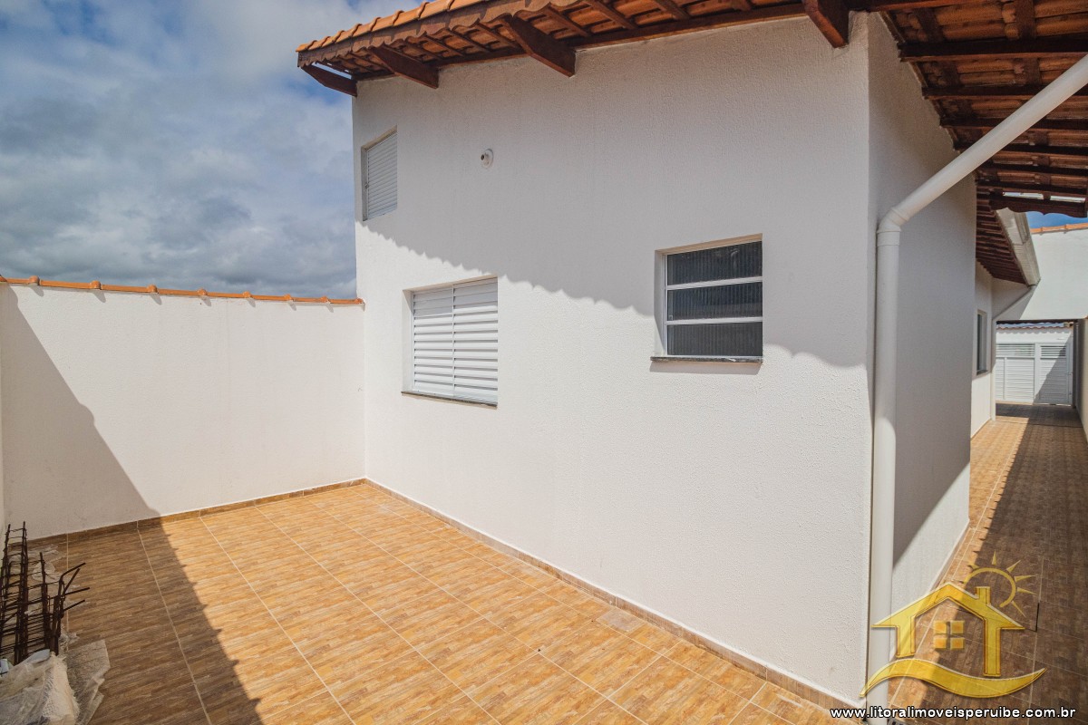 Casa no bairro Flora Rica III, Pós Linha