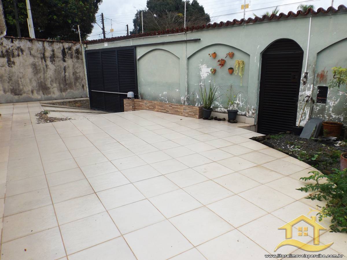 Casa no bairro Centro, Lado Linha
