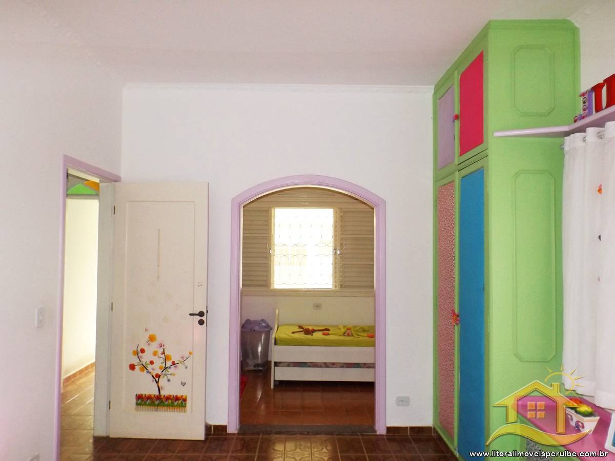 Casa no bairro Centro, Lado Linha
