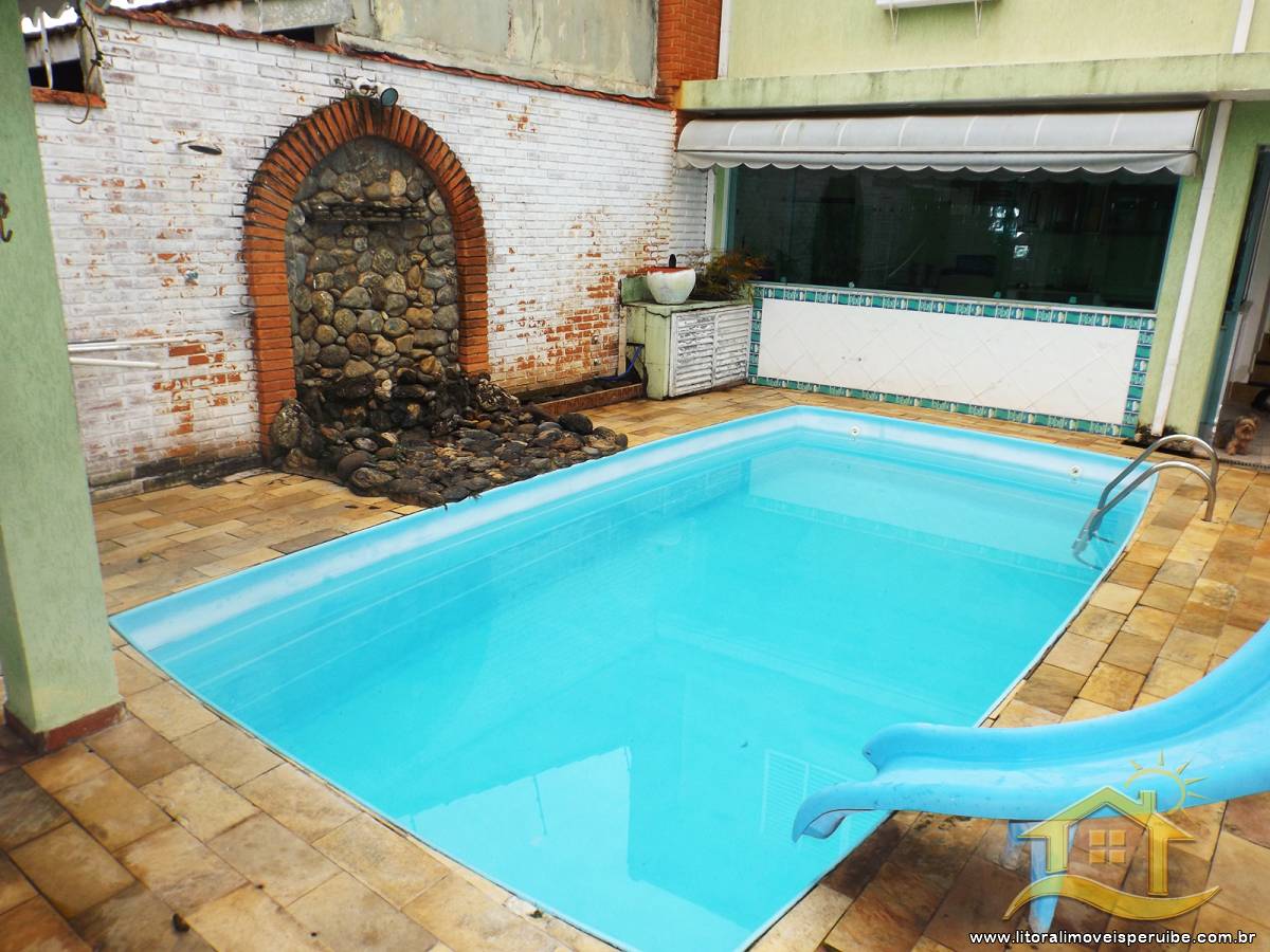 Casa no bairro Centro, Lado Linha