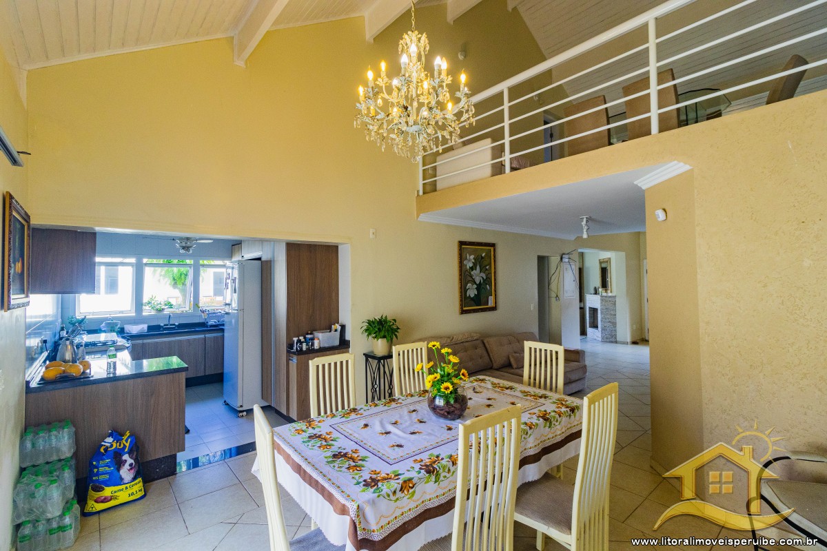 Casa no bairro Turístico, Lado Praia