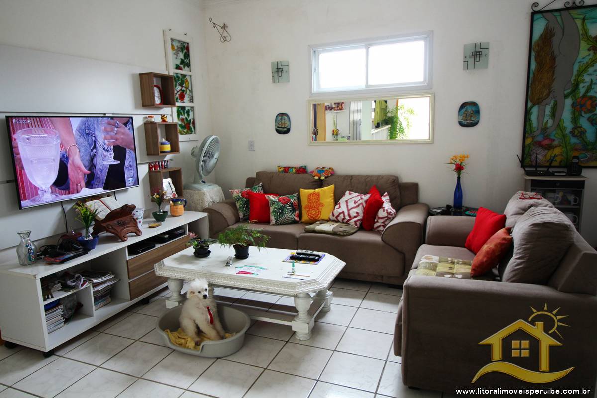 Casa no bairro Centro, Lado Linha