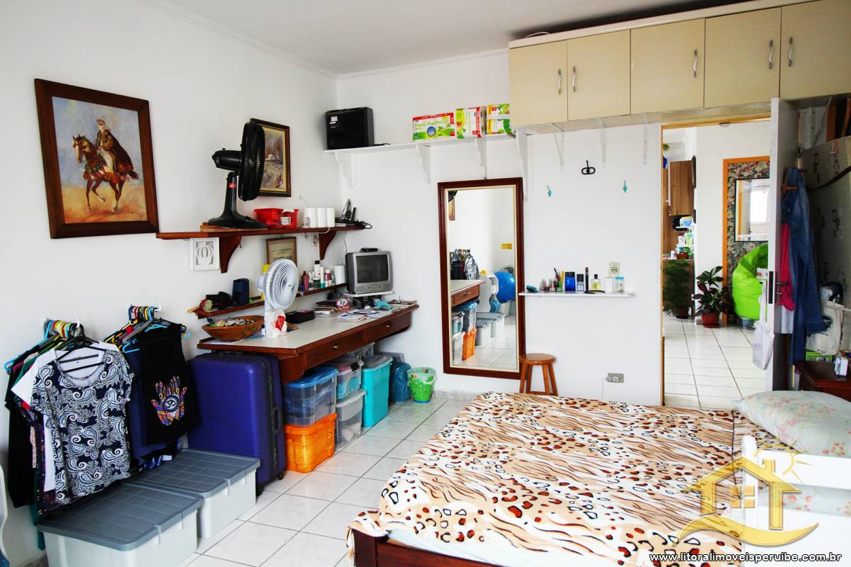 Casa no bairro Centro, Lado Linha